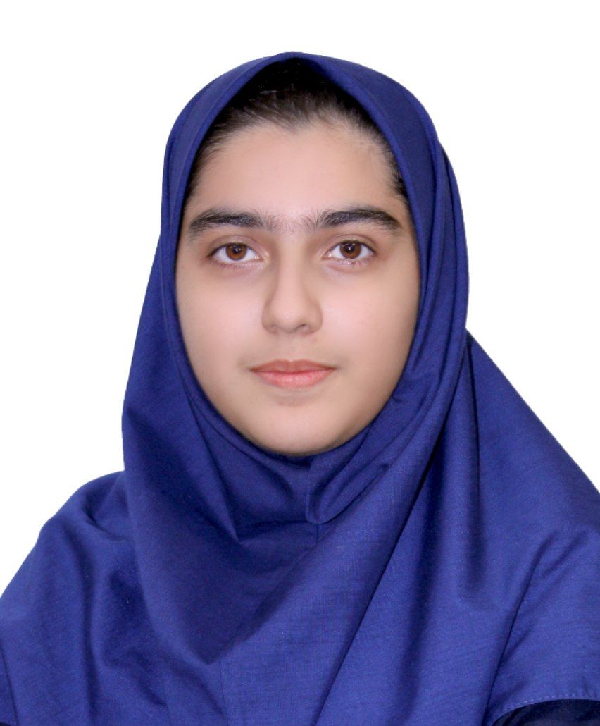 رومینا نامور